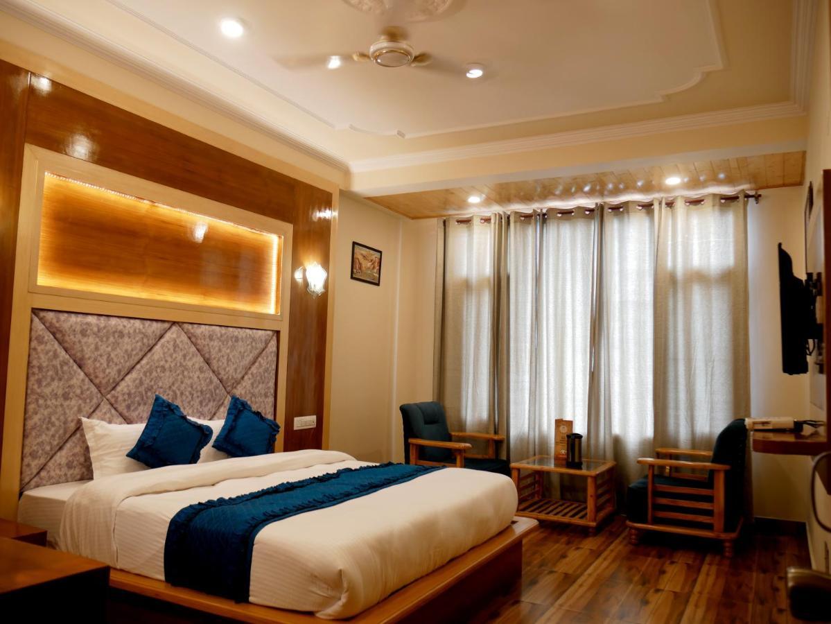 New Ambika International Mall Road Hotel Manali  Luaran gambar