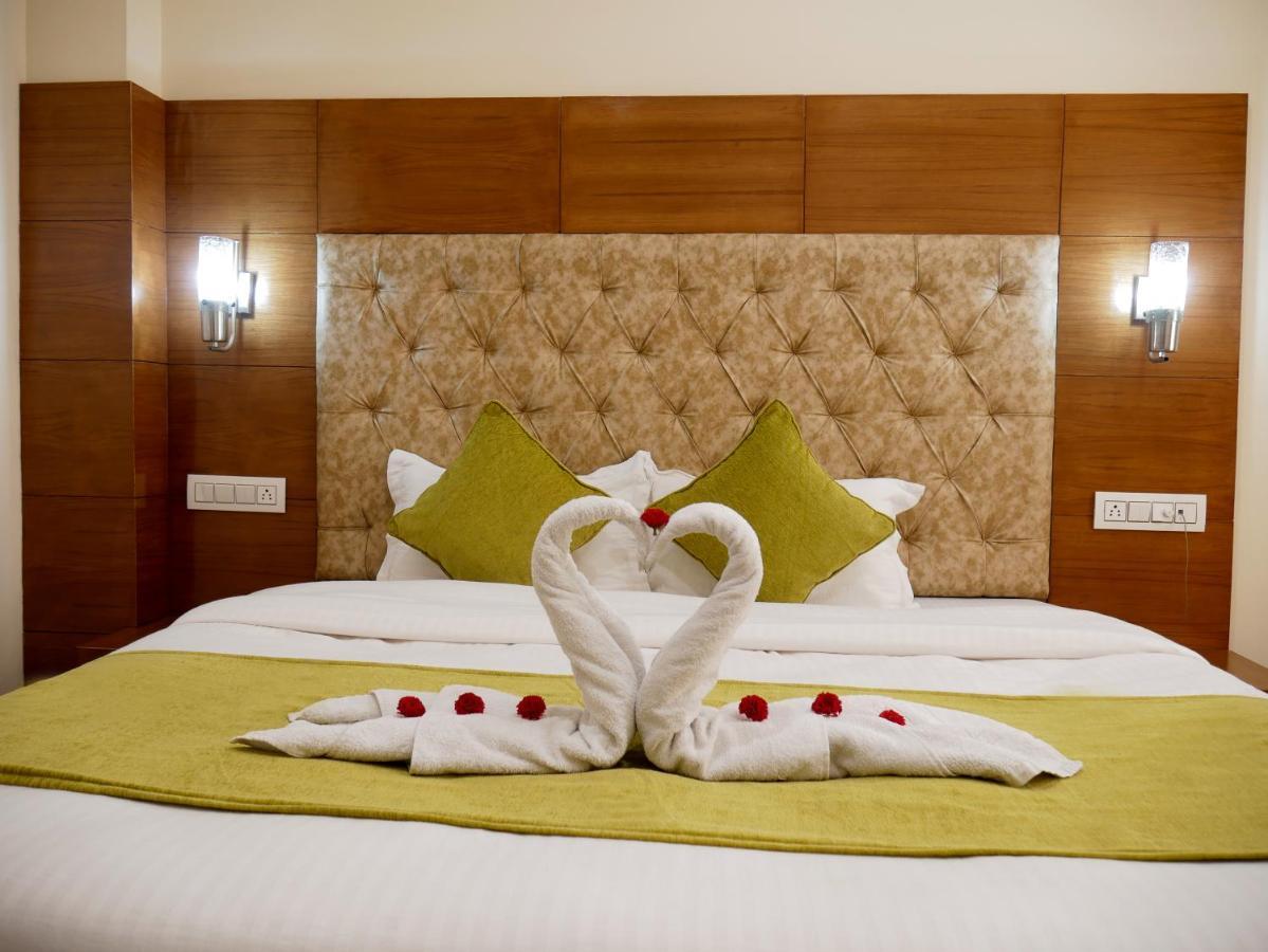 New Ambika International Mall Road Hotel Manali  Luaran gambar