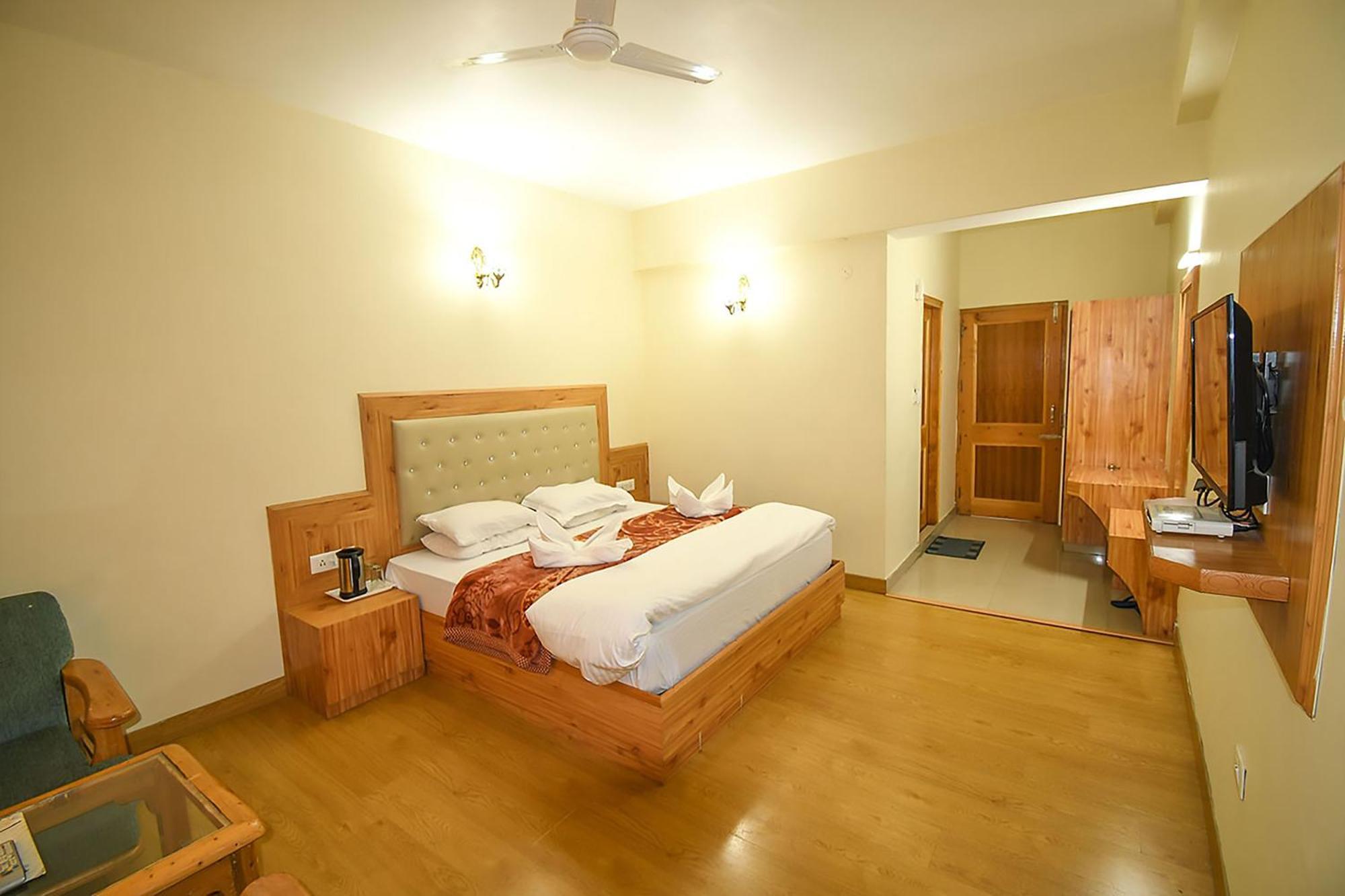 New Ambika International Mall Road Hotel Manali  Luaran gambar