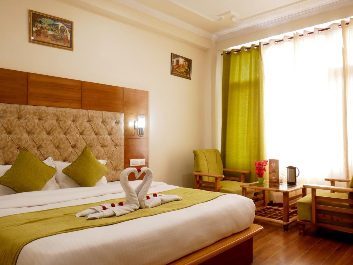 New Ambika International Mall Road Hotel Manali  Luaran gambar